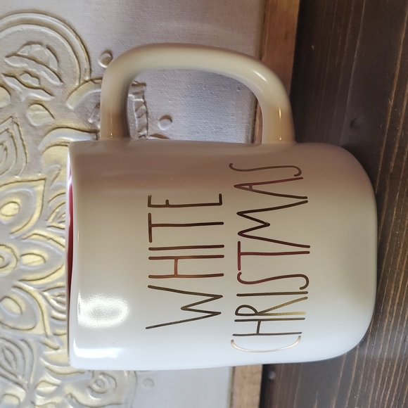 NWOT Rae Dunn "WHITE CHRISTMAS" mug - Picture 2 of 5